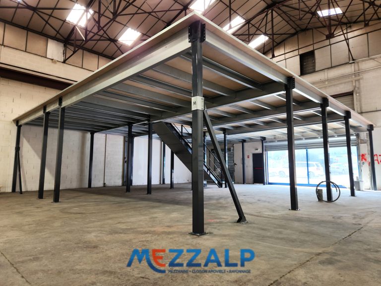Mezzalp installe votre mezzanine autoportante en Auvergne-Rhône-Alpes.