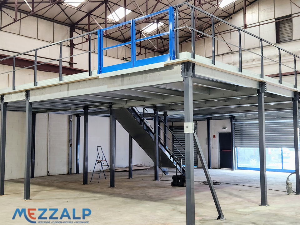 Mezzalp installe votre plateforme industrielle en Auvergne-Rhône-Alpes.