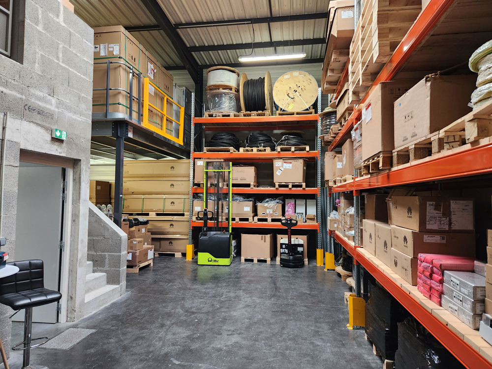 Mezzalp répond à vos enjeux de stockage industriel à Lyon avec ses rayonnages industriels.